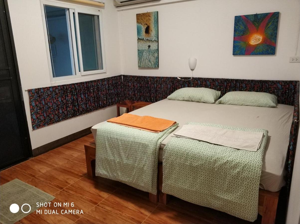 Studio Apartment 12 Floor Close To Mrt In Hua Mak Bangkok Exterior foto